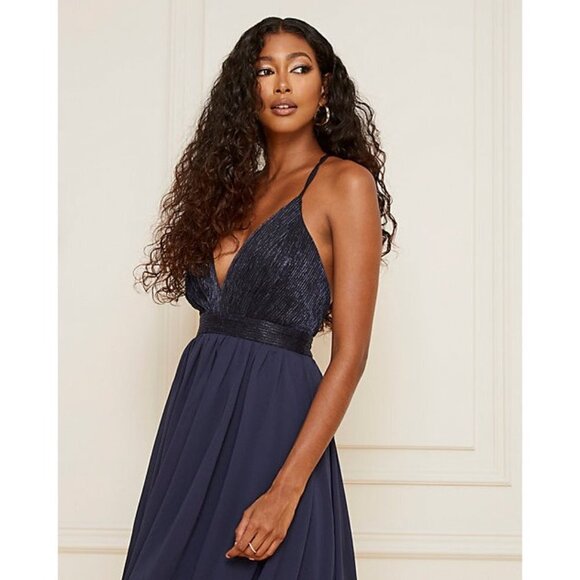 Le Chateau Navy Blue Metallic Knit Deep-V Fit & Flare Dress Size XXL - Picture 3 of 7